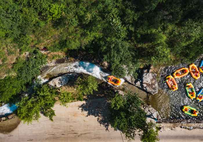 玩漂流 踏青山，行客旅游大咖走进房山乐谷银滩
