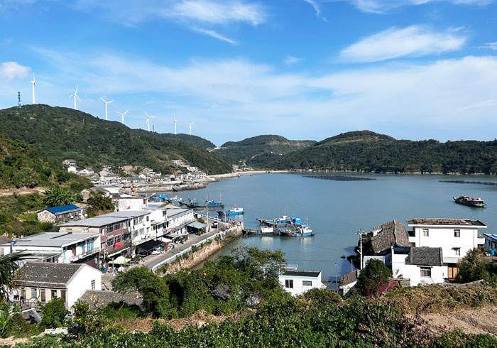 AI执笔：大陈岛游记 —— 时空交错