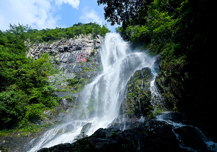 江西安远： 以“诗”为媒，文化赋能三百山旅游