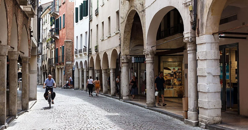 威尼斯姐妹城特雷维索