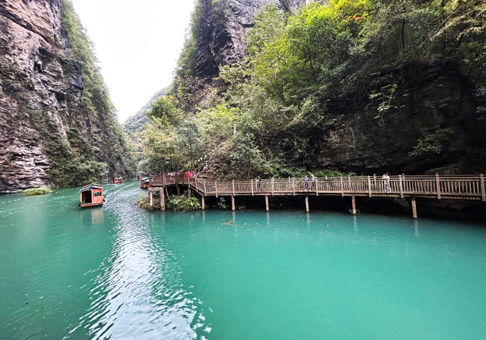 张家界大峡谷：脚下是深渊，眼中是仙境