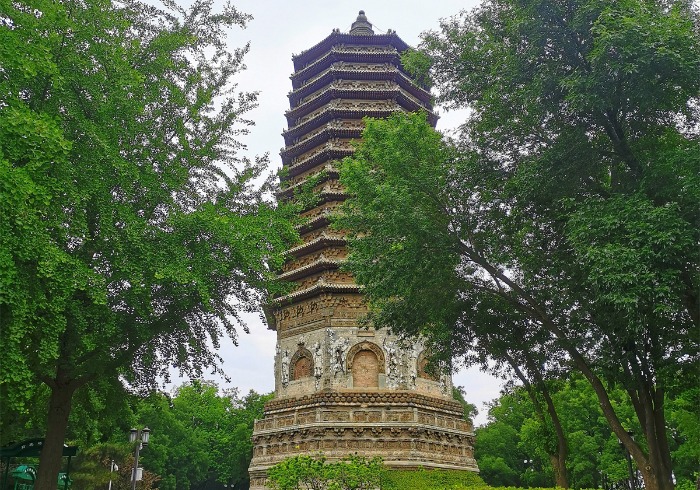 玲珑塔，四百年古塔与烟火生活的交融